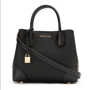❣️NWT Michael Kors Mercer Large Black Leather Bag